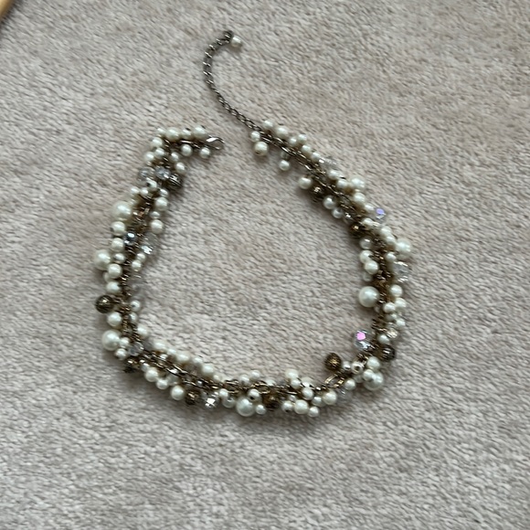 Costume Jewelry - artificial pearls and metal necklaces 17” - Picture 1 of 4